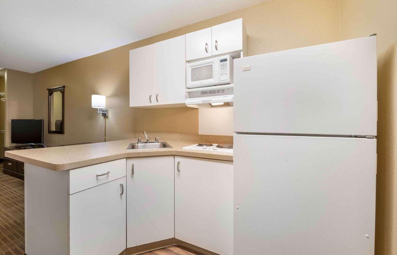 Extended Stay America Suites - Indianapolis - Airport Eksteriør bilde