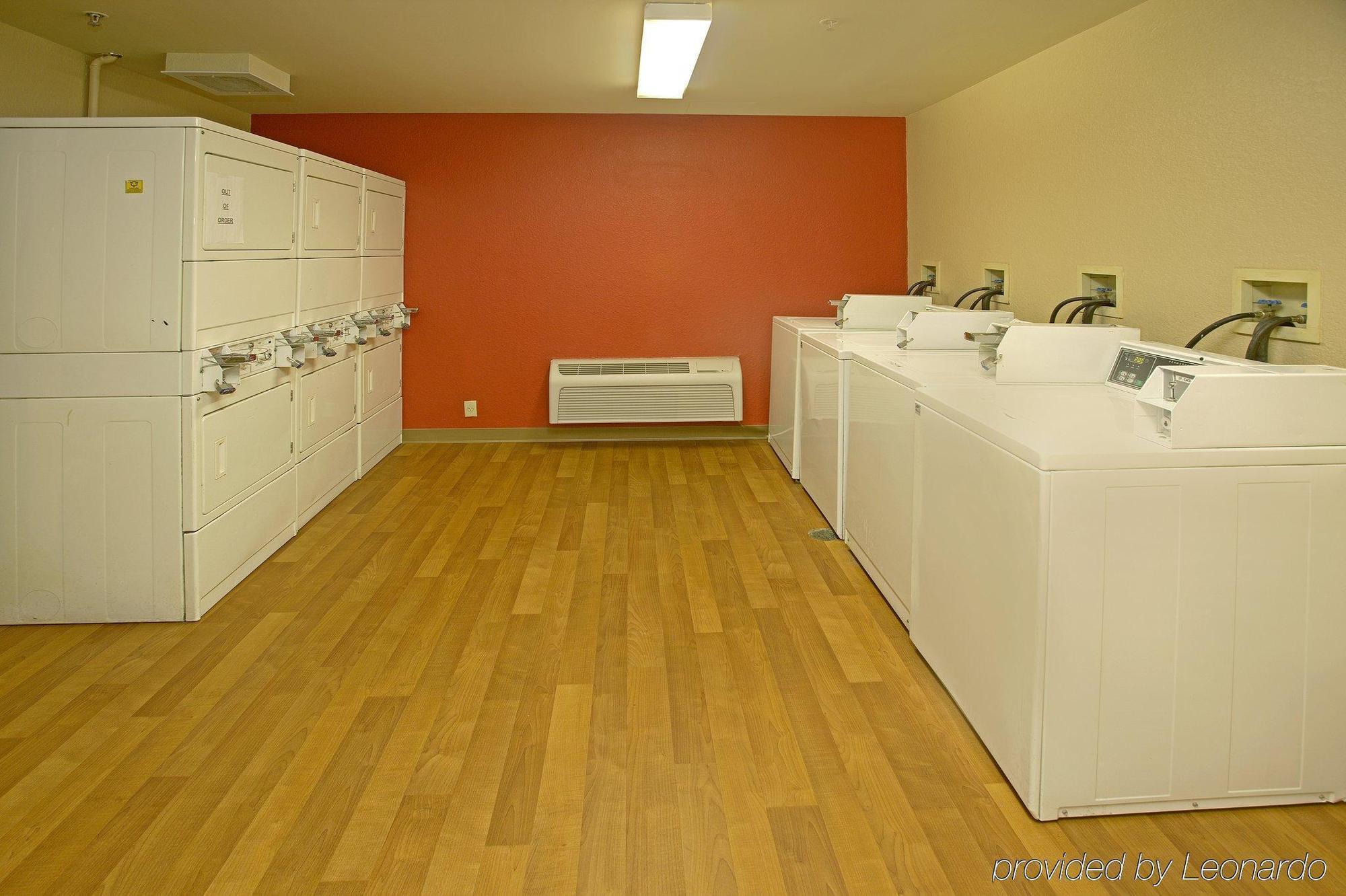 Extended Stay America Suites - Indianapolis - Airport Eksteriør bilde