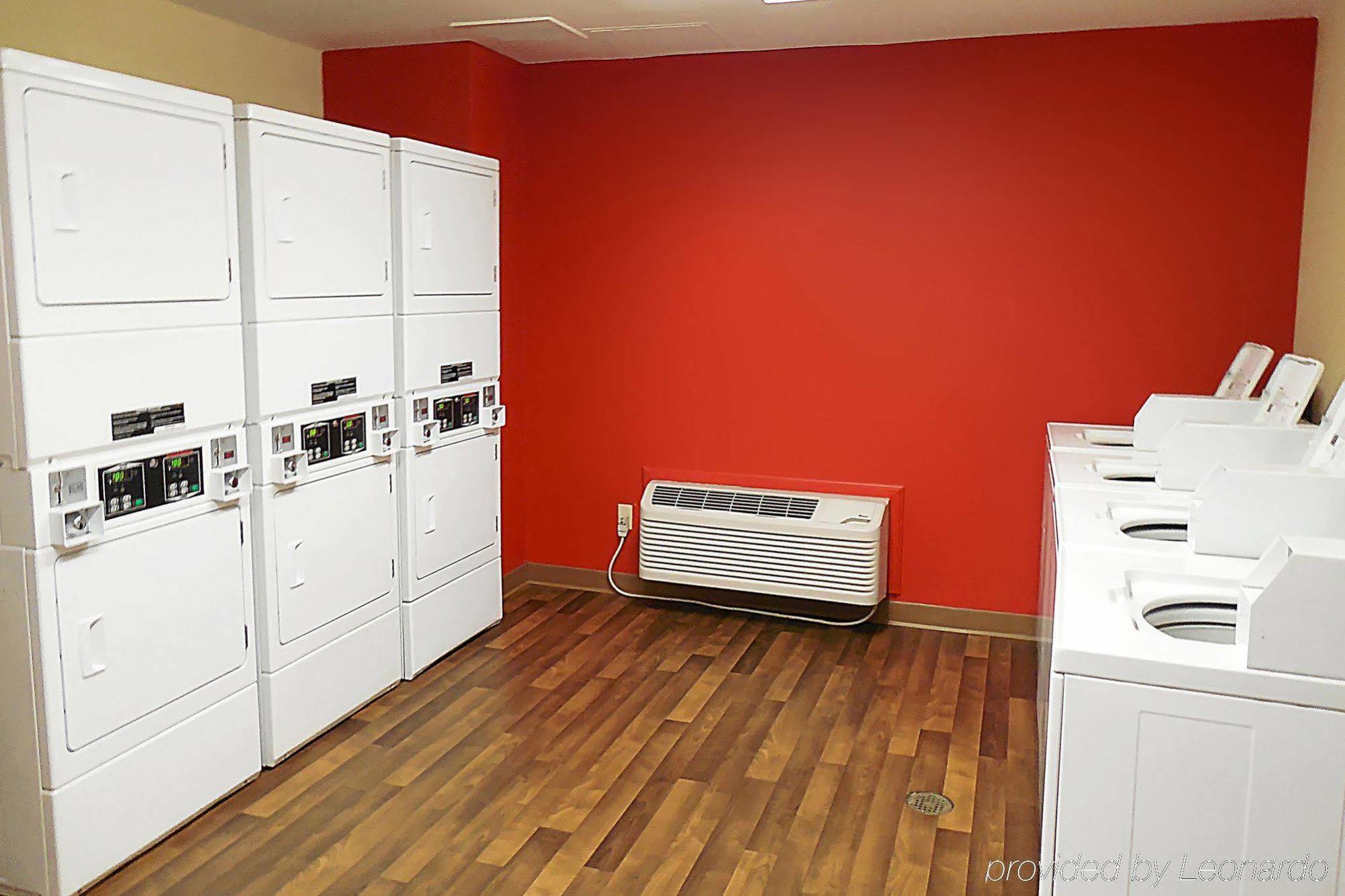 Extended Stay America Suites - Indianapolis - Airport Eksteriør bilde